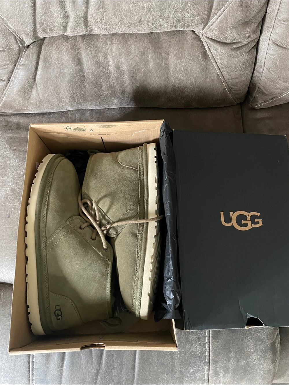 UGG Men's Olive Green Suede Chukka Boots